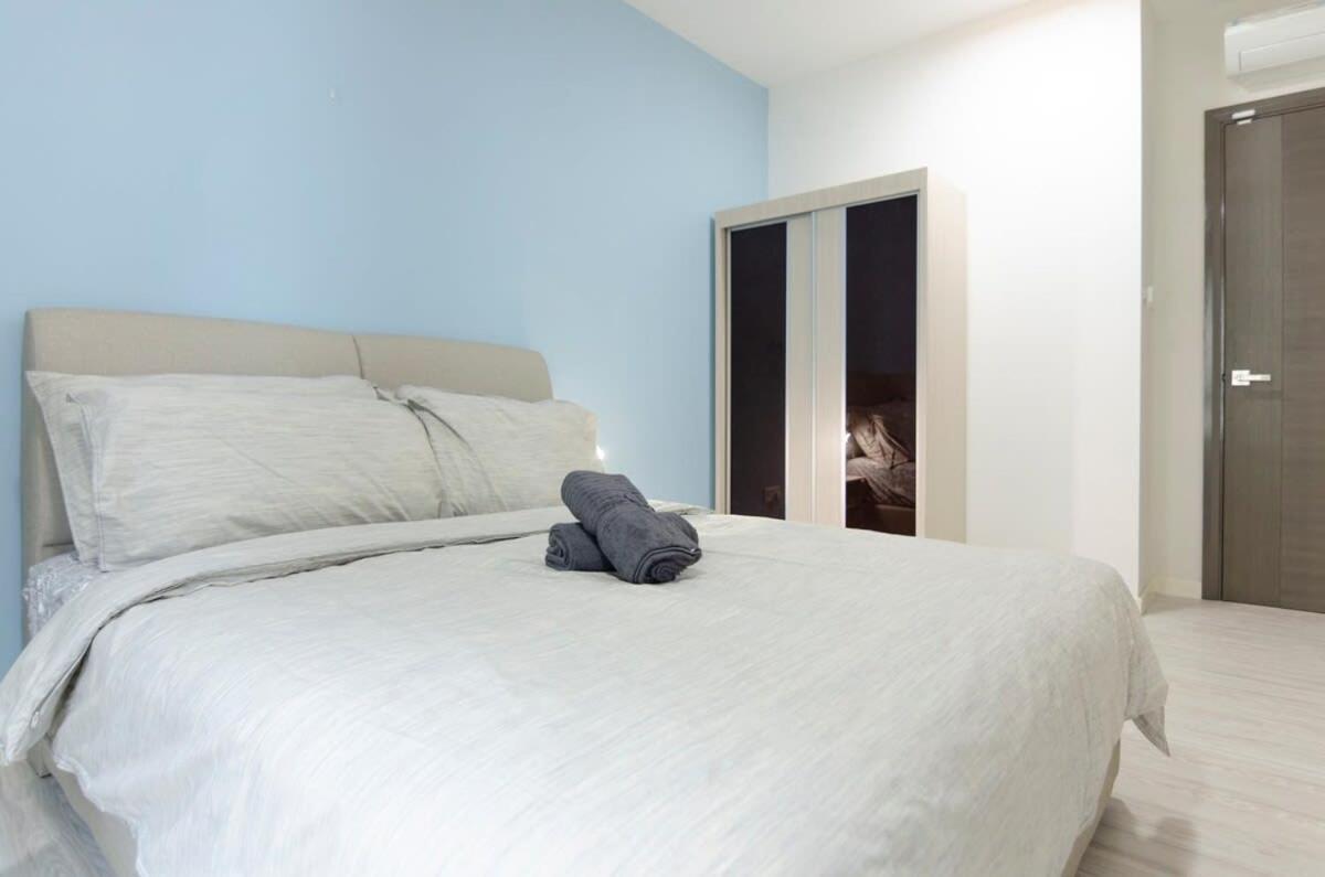 Cozy & High Floor Suite In Suasana Jb 15, Views Johor Bahru Luaran gambar